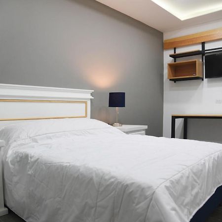 Casa Moderna Equipada Como Hotel Habitacion 5 Μοντερέι Εξωτερικό φωτογραφία